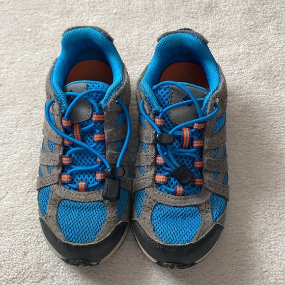 Columbia hiking shoes - Picture 2 of 7
